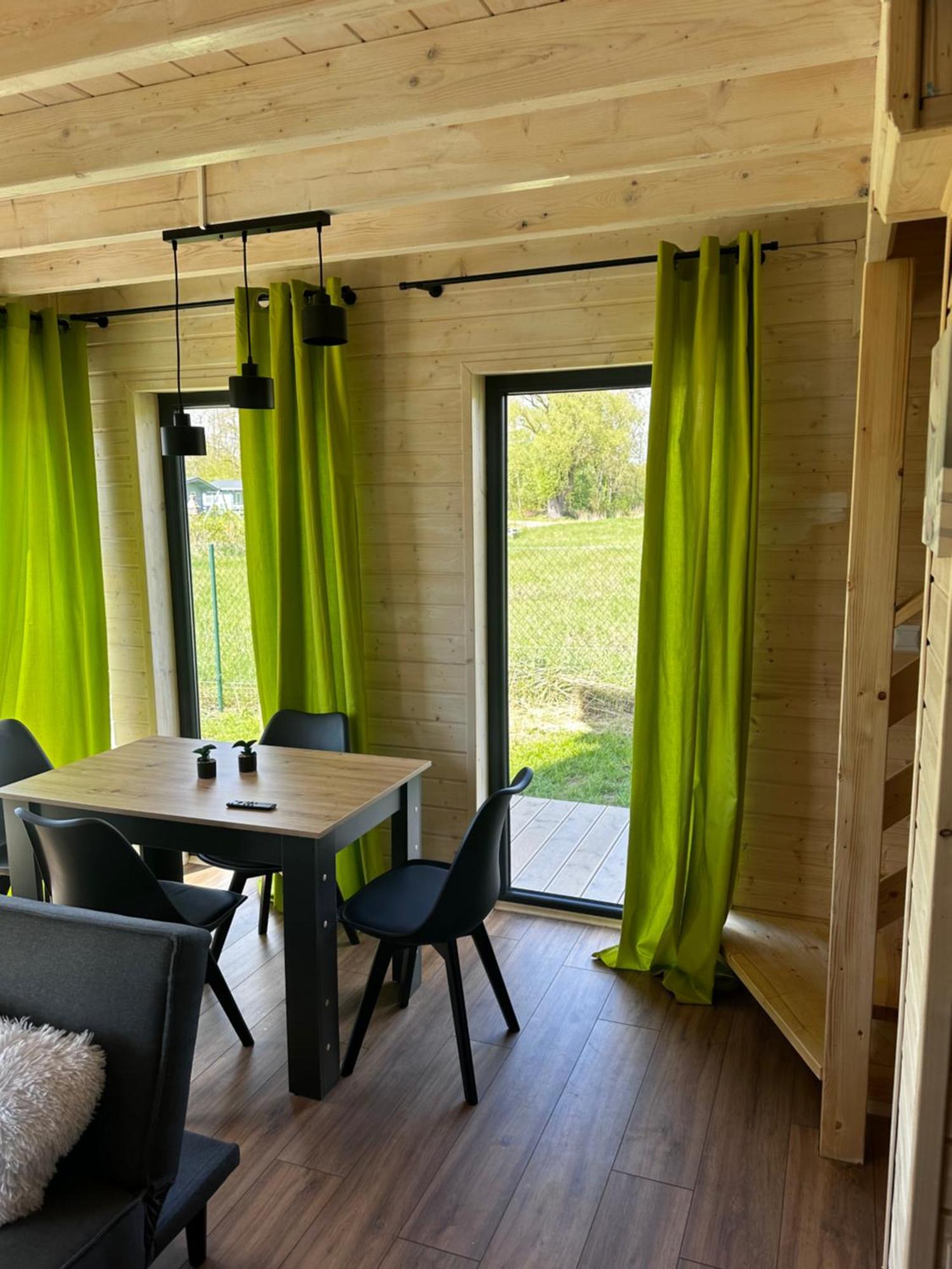 Chatki Nad Wodnym Zakatkiem. Villa Wapnica  Bagian luar foto